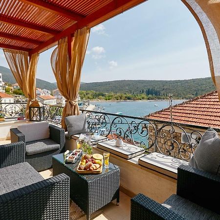Villa Adria Kotor Exteriör bild