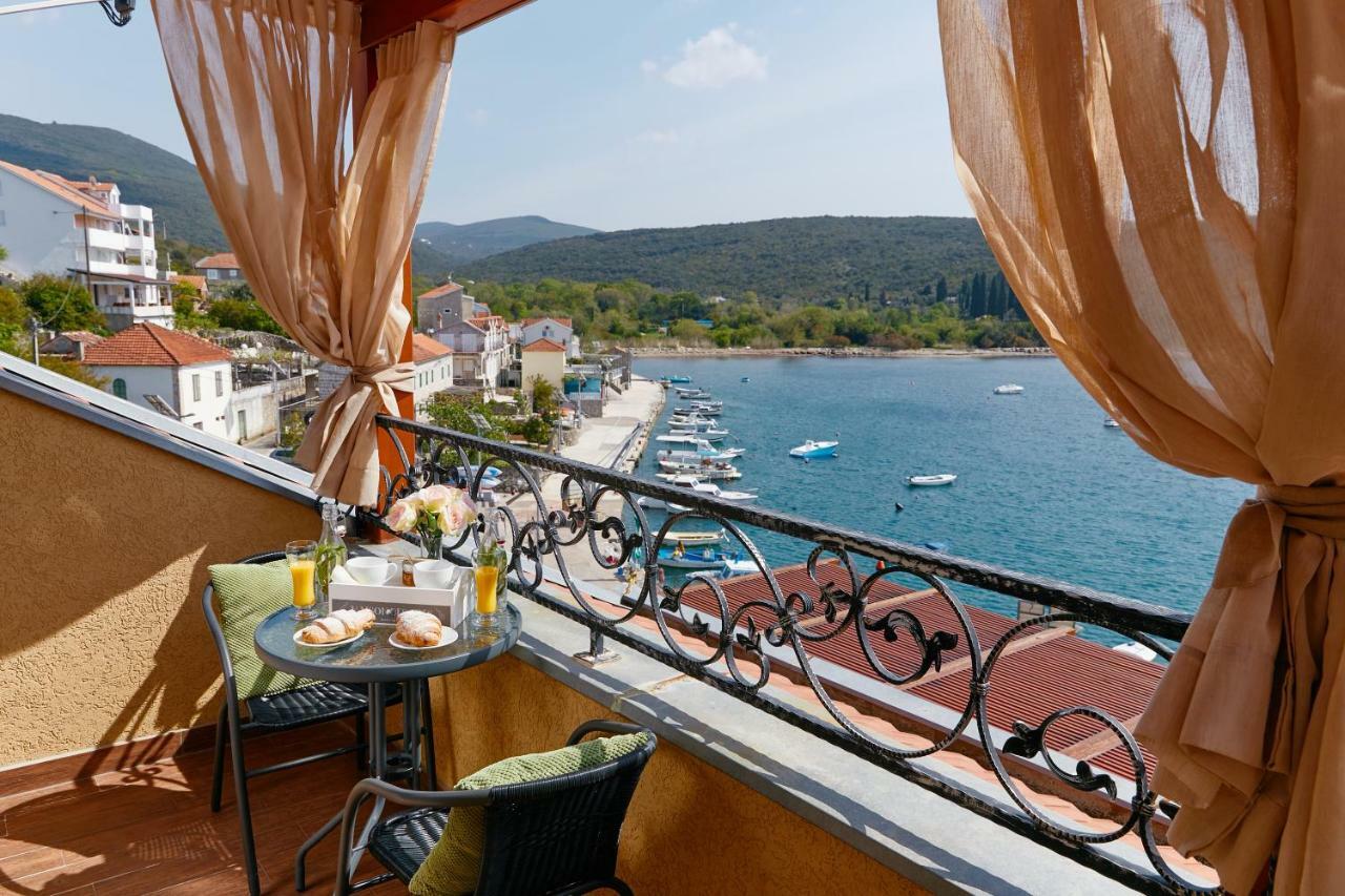 Villa Adria Kotor Exteriör bild
