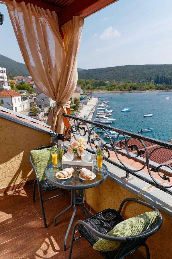 Villa Adria Kotor Exteriör bild